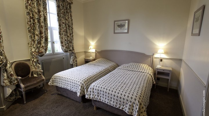 Chateau De Montvillargenne