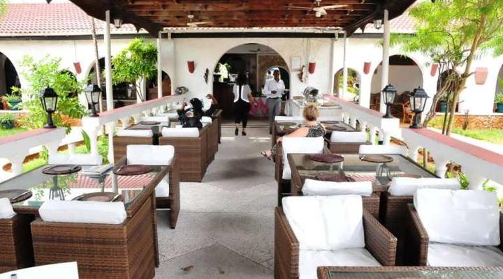 Jangwani Sea Breeze Resort