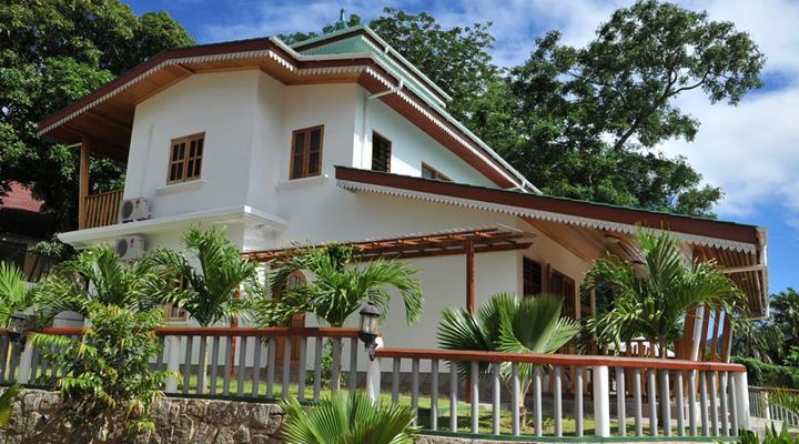 La Fontaine Holiday Apartment