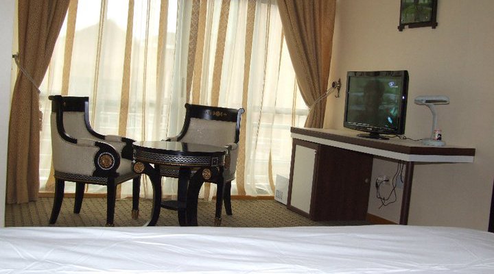Lemigo Hotel
