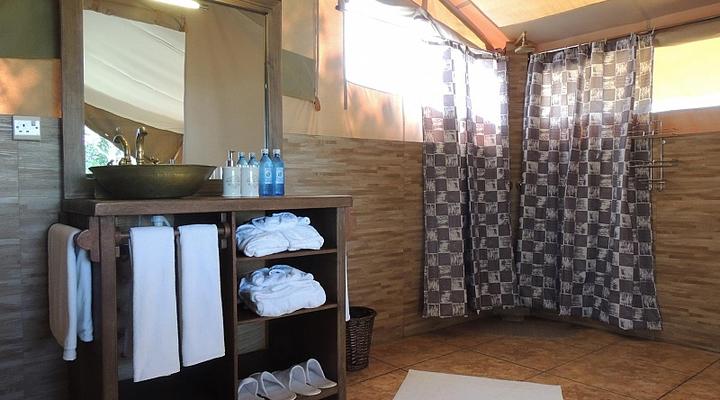 Loyk Mara Luxury Tented Camp