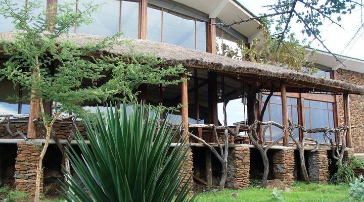 Serengeti Simba Lodge