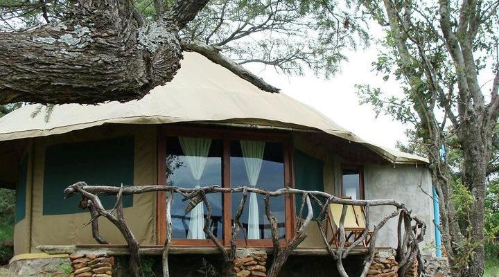 Serengeti Simba Lodge