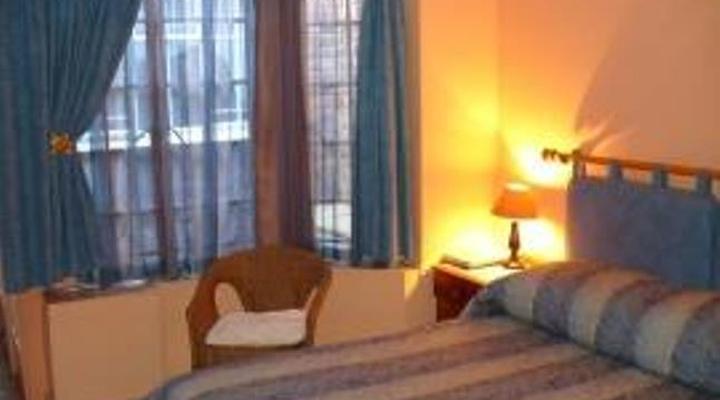 Loeriepark Guesthouse