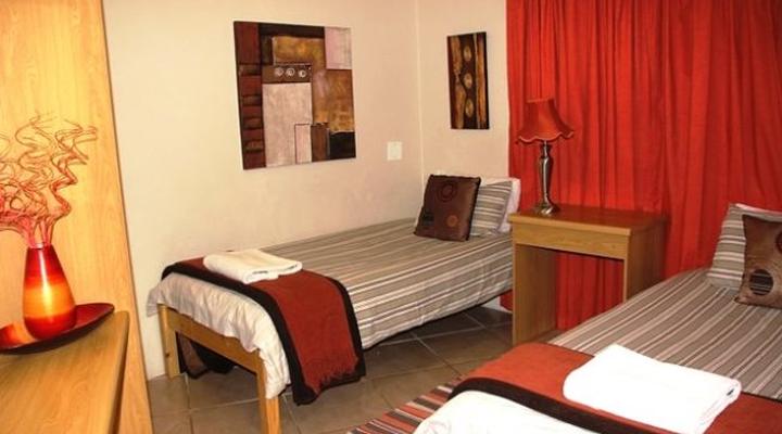 Swartberg Street Guest House