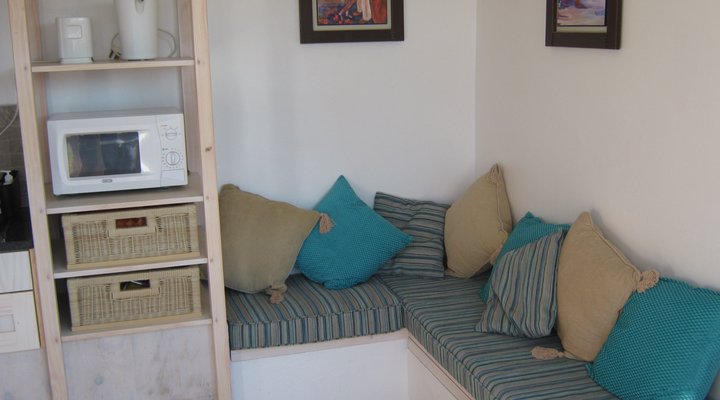 Barnacles Seaside Flatlets