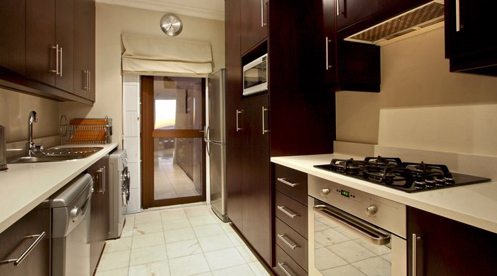 4 Clifton Court, 63 Victoria Road, Clifton, Cape Town