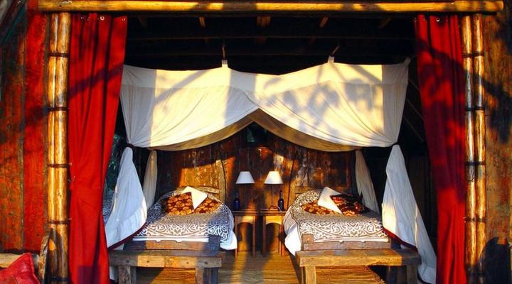 Nomad Tanzania - Greystoke Mahale