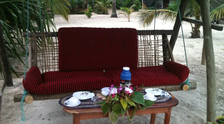 Mike's Beach Cottages