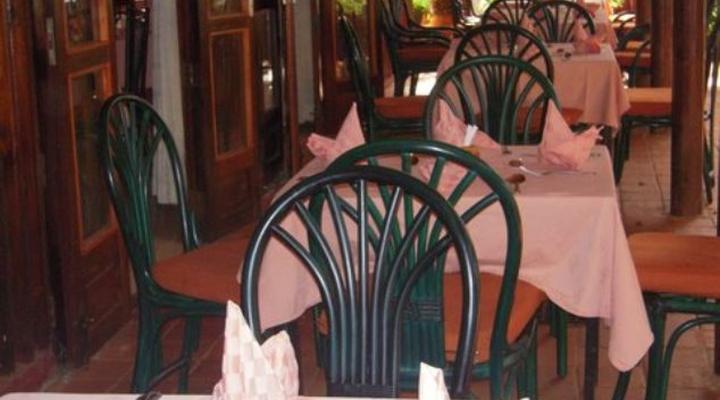 Izaak Walton Inn Hotel