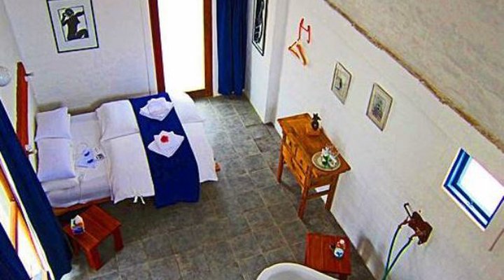 The Alternative Space