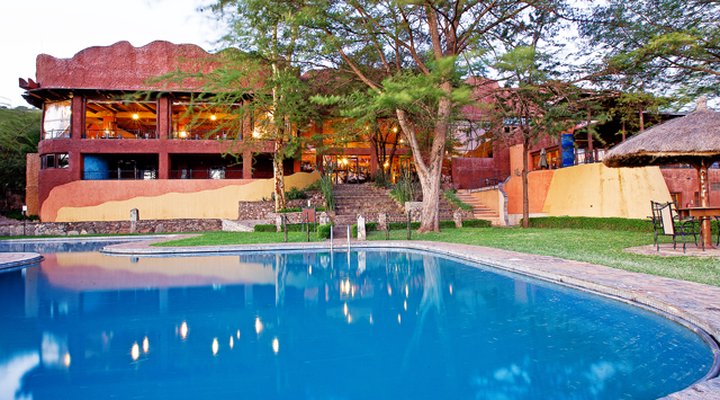 Serengeti Sopa Lodge