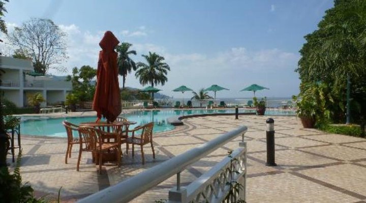 Lake Kivu Serena Hotel