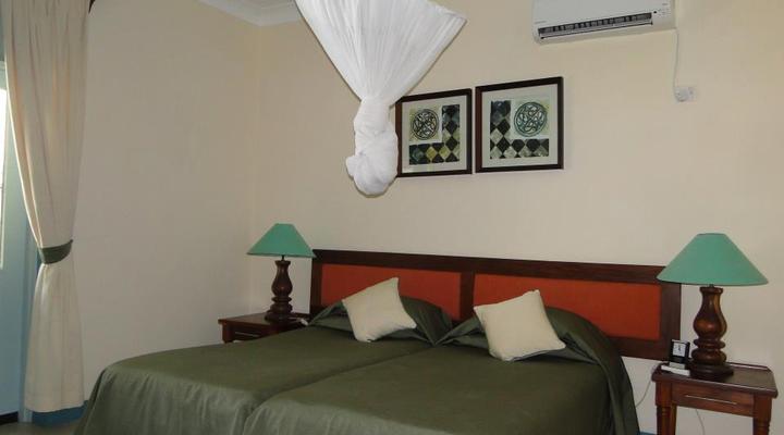 Royal Reserve Safari and Beach Club