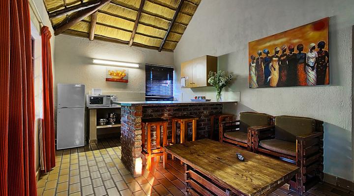 Kwanyoni Lodge and Restaurant