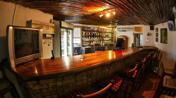 Kwanyoni Lodge and Restaurant