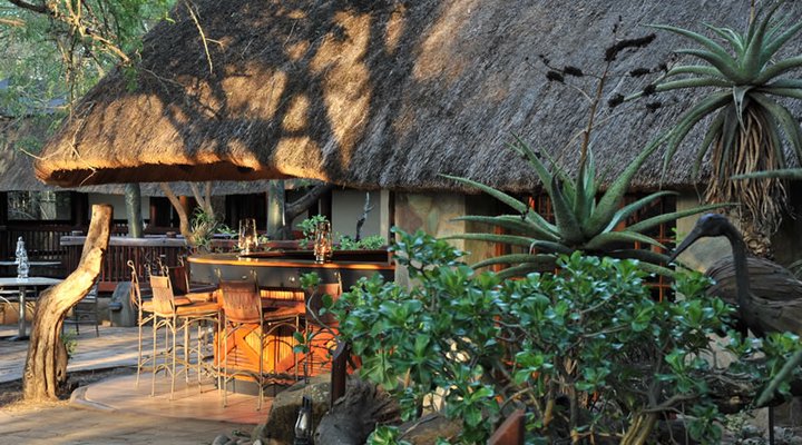 Thornybush Waterside-Lodge