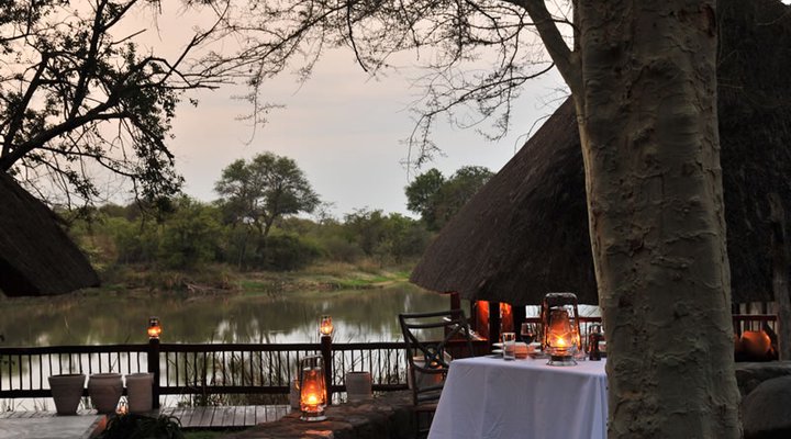 Thornybush Waterside-Lodge