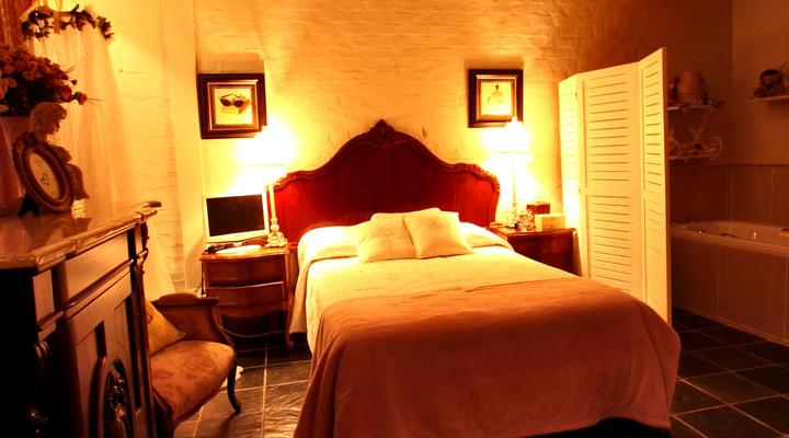 Aves Indigo Guesthouse