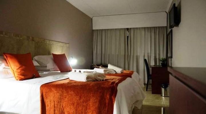 Earthtones Guesthouse