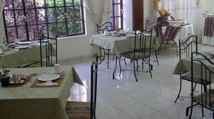 Golf Hills Residence