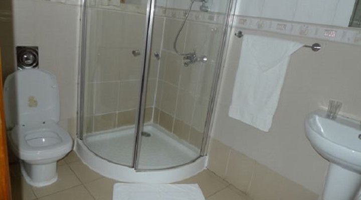 Golf Hills Residence