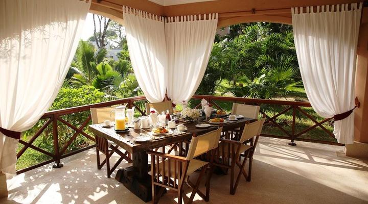 Almanara Diani Beach Resort