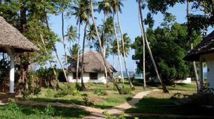 Simba and Oryx Diani Beach Cottages