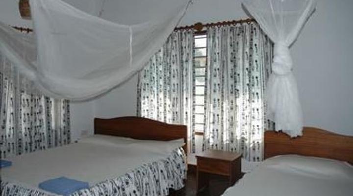 Simba and Oryx Diani Beach Cottages