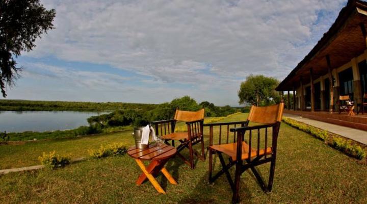 Paraa Safari Lodge