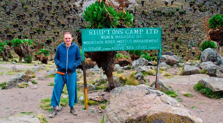 Shiptons Camp Mountain Hut