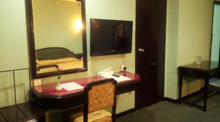 New Penninsula Hotel