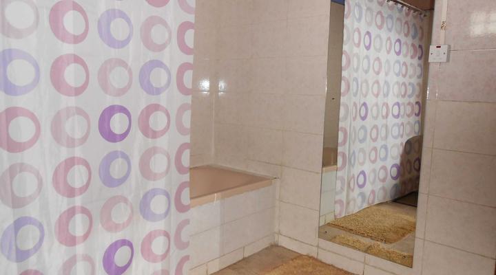 Kelvin's Nairobi South C Maisonette