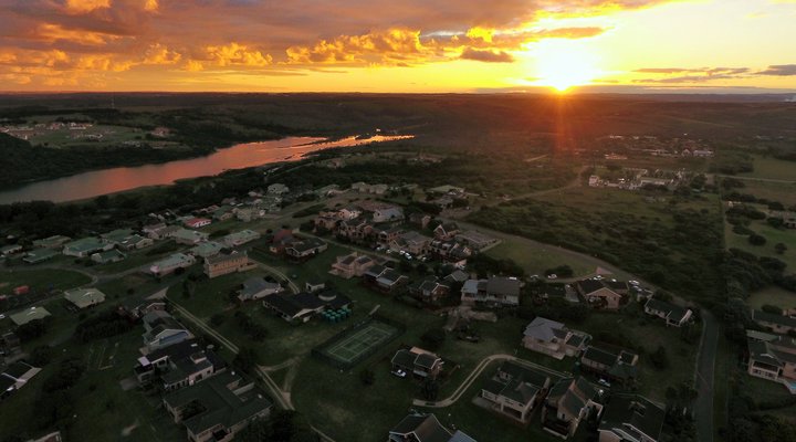 Modern Open-Plan Home 