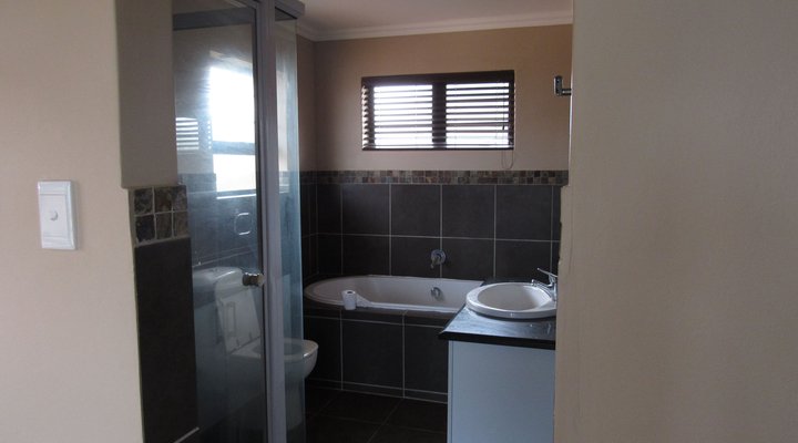 Modern Open-Plan Home 