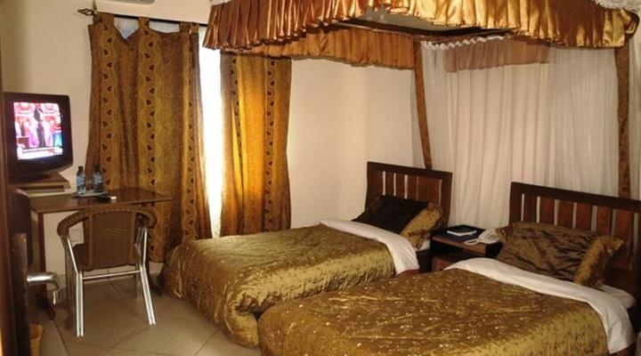 Chamiachi Luxury Apartments and Hotel