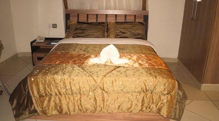 Chamiachi Luxury Apartments and Hotel