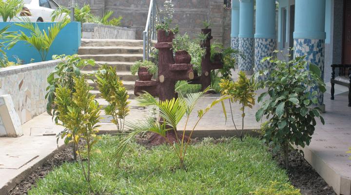 Chamiachi Luxury Apartments and Hotel