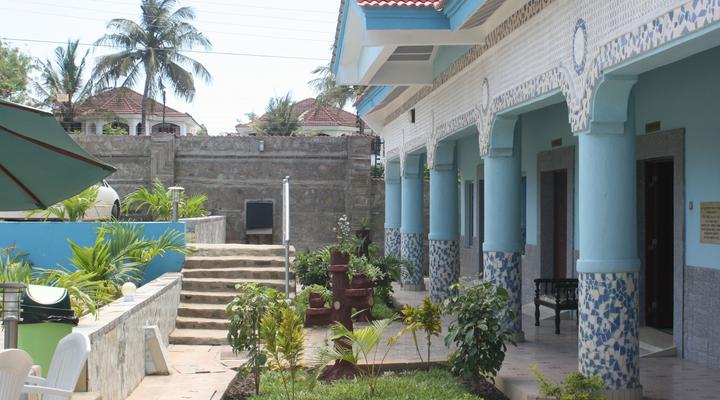 Chamiachi Luxury Apartments and Hotel