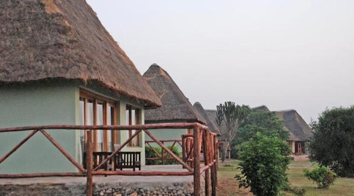 Ihamba Lakeside Safari Lodge
