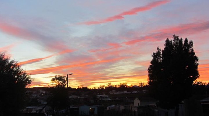 Unjani Arts Residence and Backpackers