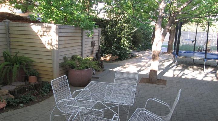 Sumfra Guest House Voortrekker Street