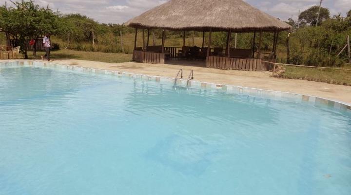 Fourteen Falls Lodge