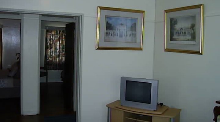 Ellie's Self-catering Unit