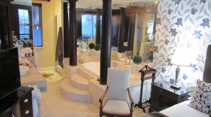 Etlen Court Penthouse