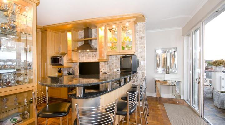 Etlen Court Penthouse