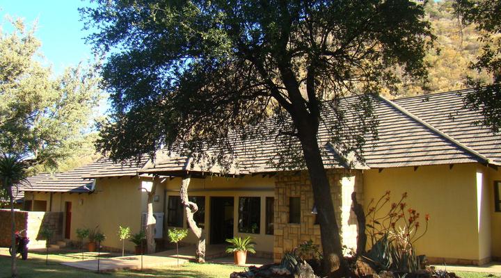 Dumanzi Lodge