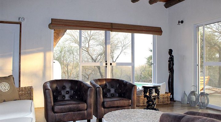 Leeus Villa