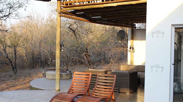 Leeus Villa