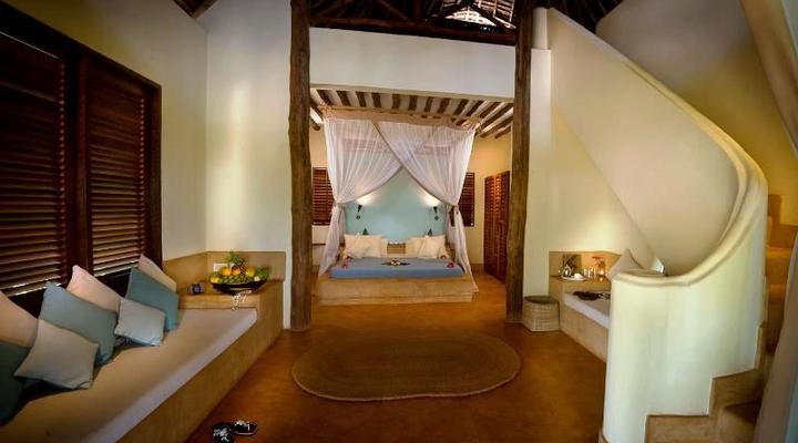 Green and Blue Zanzibar Lodge